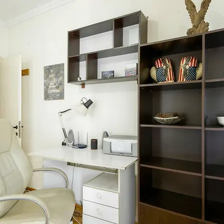 Cozy And Bright In The Heart Of The